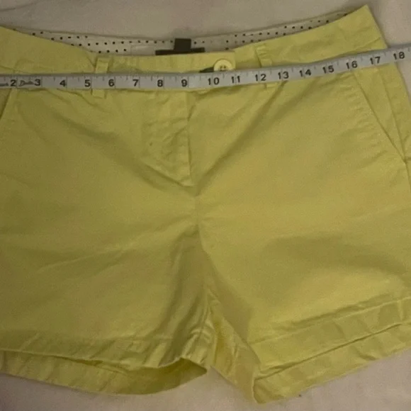 Tommy Hilfiger Women's Yellow Shorts - Picture 3 of 7